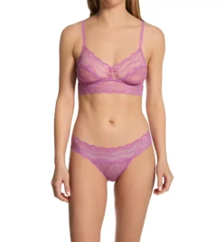 Lace Kiss Bikini Panty -Her Room US b temptd by wacoal btmp01 978182 cs6