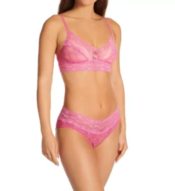 Lace Kiss Hipster Panty -Her Room US b temptd by wacoal btmp01 978282 cs2