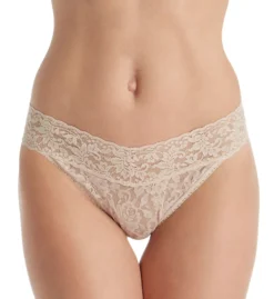 HANKY PANKY Signature Lace Original Rise Thongs - 3 Pack -Her Room US hanky panky hnk001 48113pk fs