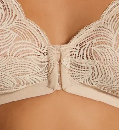 Wireless Lace Bra With Posture Support -Her Room US ilusion ilu01 71070065 cs1