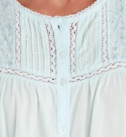 La Cera White 100% Cotton Woven Crochet Long Sleeve Robe – Vintage Embroidered Button-Front Nightgown -Her Room US la cera lace01 1250r cs1