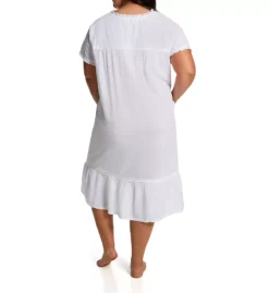 La Cera Plus Size White Floral Embroidered Woven Cotton Nightgown with Pockets -Her Room US la cera lace01 1282gx bs