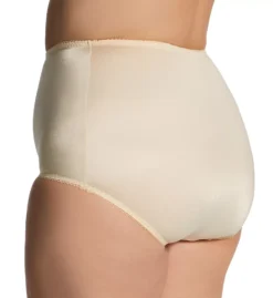 Plus Light Control Smoothing Brief Panty -Her Room US rago rago01 910x bs