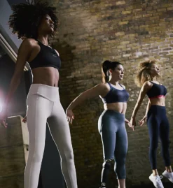 Shock Absorber Active Sports Contour Shape Sports Bra -Her Room US shock absorber shoc01 s4246 cs1