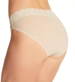 Flattering Lace Bikini Panty -Her Room US vanity fair vf001 18285 bs