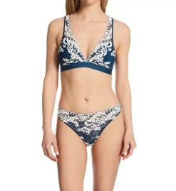 Wacoal Instant Icon Bralette -Her Room US wacoal wac001 810322 cs5