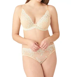 Wacoal Embrace Lace Plunge Underwire Bra -Her Room US wacoal wac001 853291 cs2