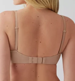 Wacoal Ever Flexing Underwire Bra -Her Room US wacoal wac001 855473 bs